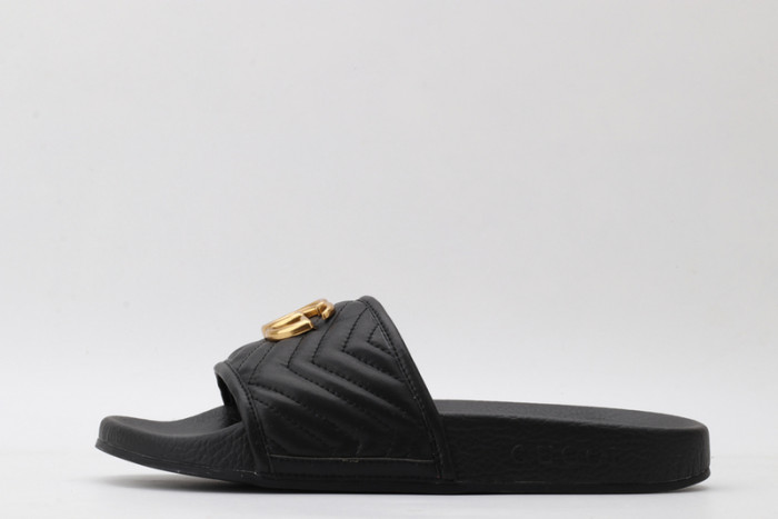 G*u*i* sandal17