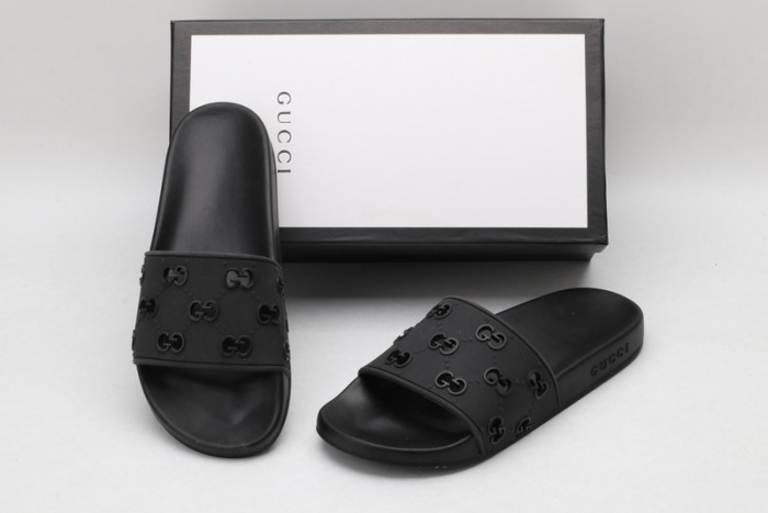 G*u*i* sandal12