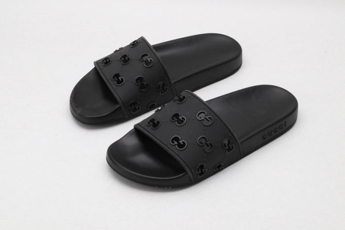 G*u*i* sandal24