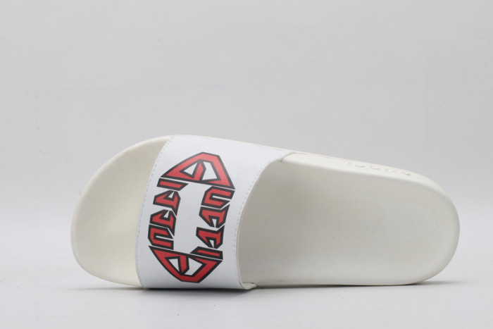 G*u*i* sandal27