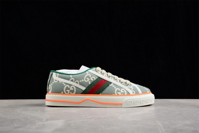 G*u*i* trainer sneaker 114