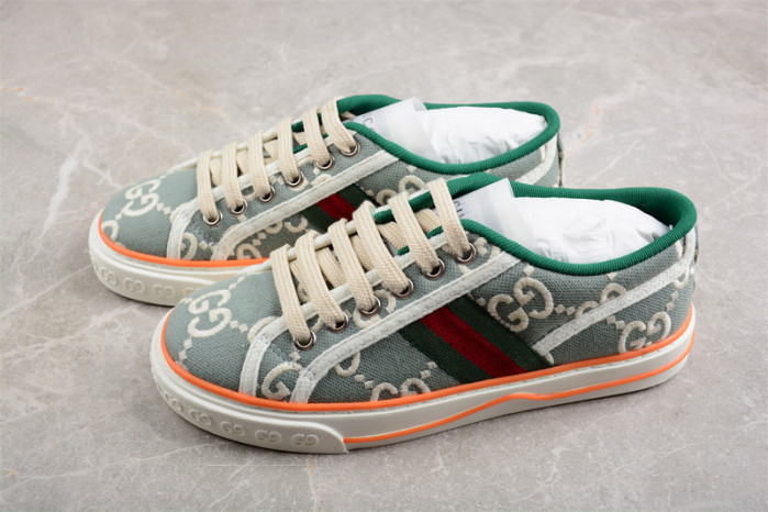 G*u*i* trainer sneaker 114