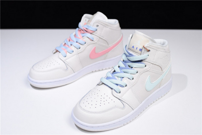 nike air jordan 1 retro high soh womens four lace options 555112 -035