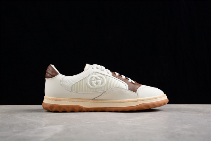 G*u*i* trainer sneaker 104
