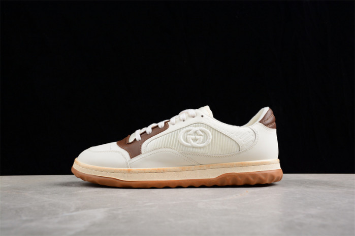 G*u*i* trainer sneaker 104