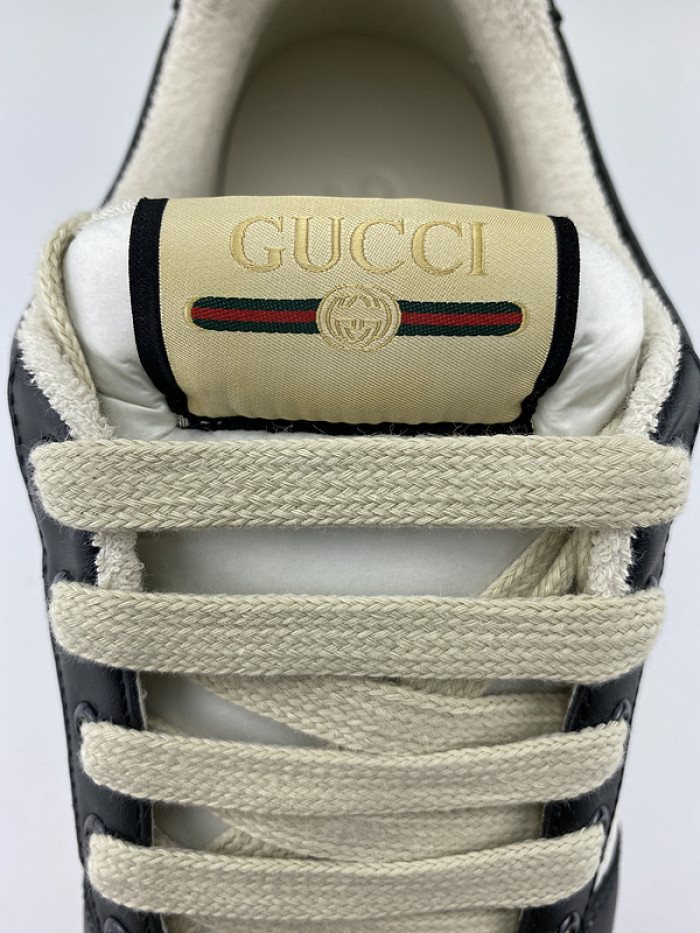 G*u*i* trainer sneaker 116