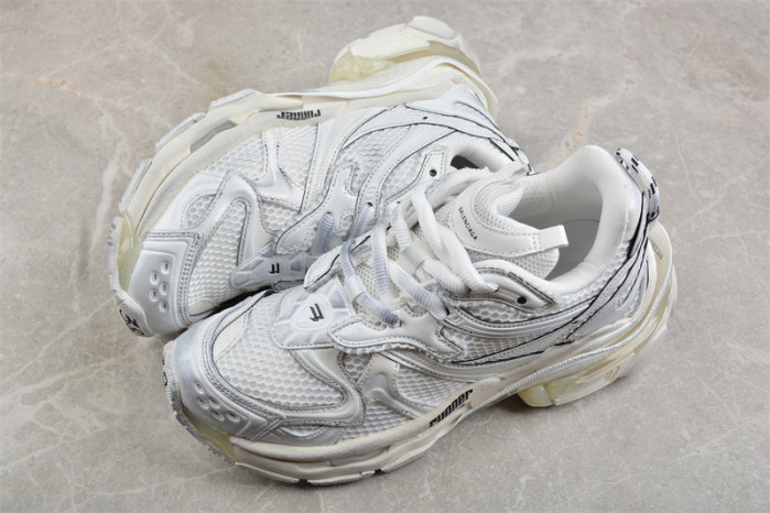 Balenciaga runner W3RXP9010