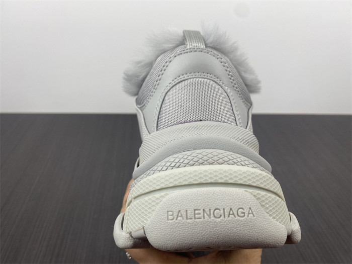 triples trainer sneakers 2000042