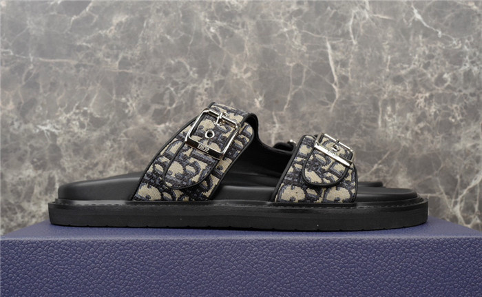 d*or sandal0018