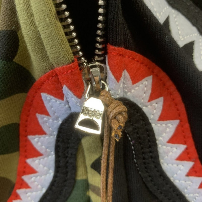 bape hoodie b14
