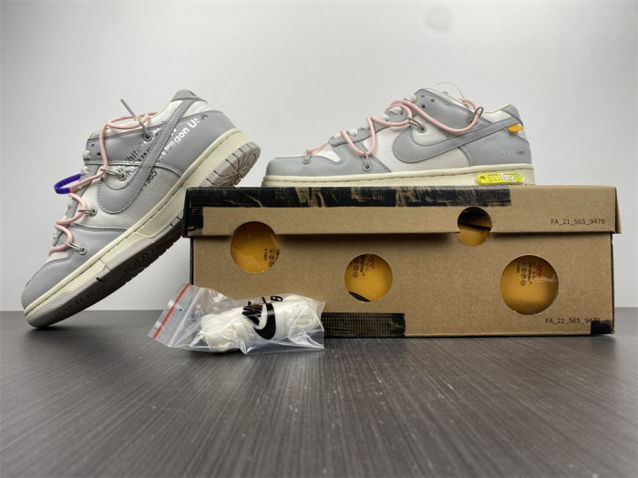 ofw x dunk low “24 of 50” dm1602-119