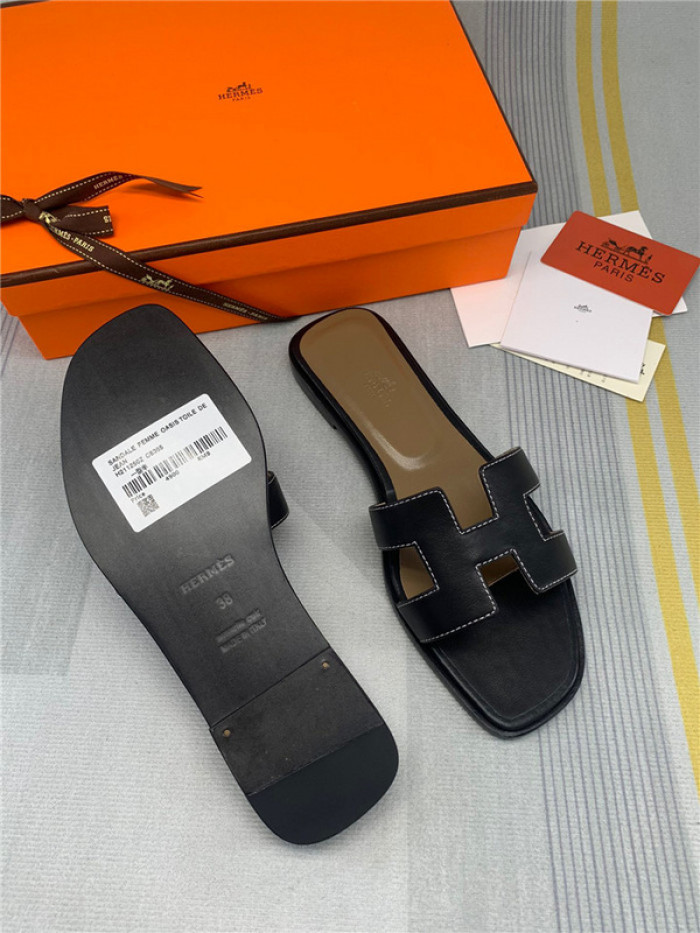 herme* sandal h37