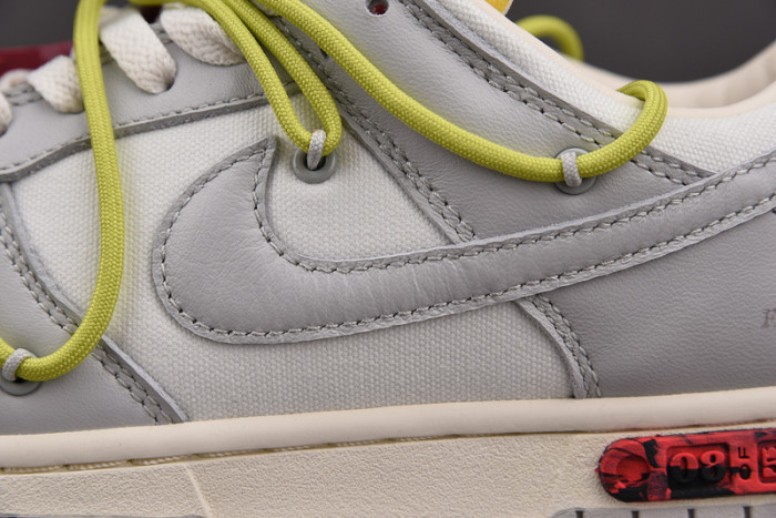 ofw x dunk low “08 of 50” dm1602-106