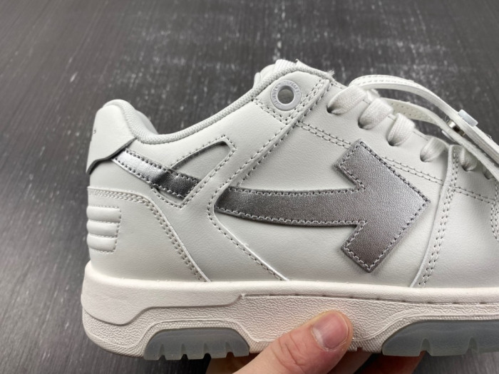 OW OUT OF OFFICE LOW TOPS OW2