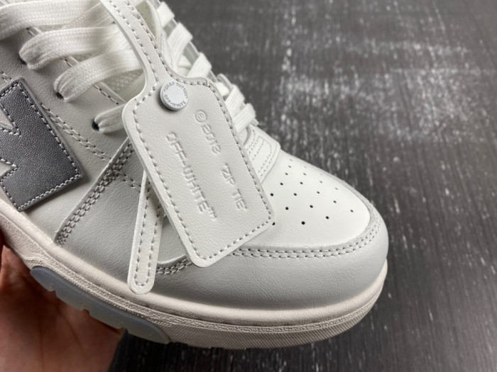 OW OUT OF OFFICE LOW TOPS OW2