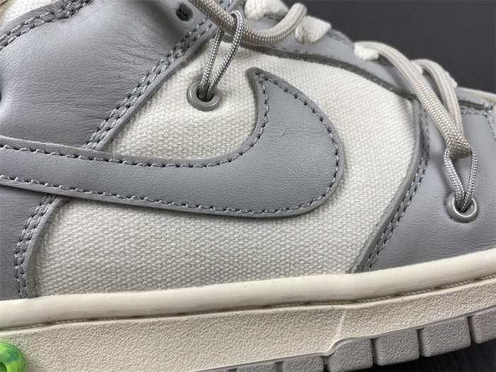 ofw x dunk low “42 of 50” dm1602-117