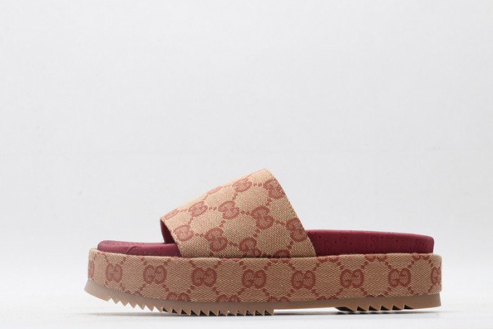 G*u*i* sandal73
