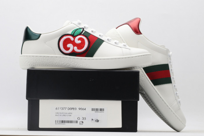 G*u*i* trainer sneaker41
