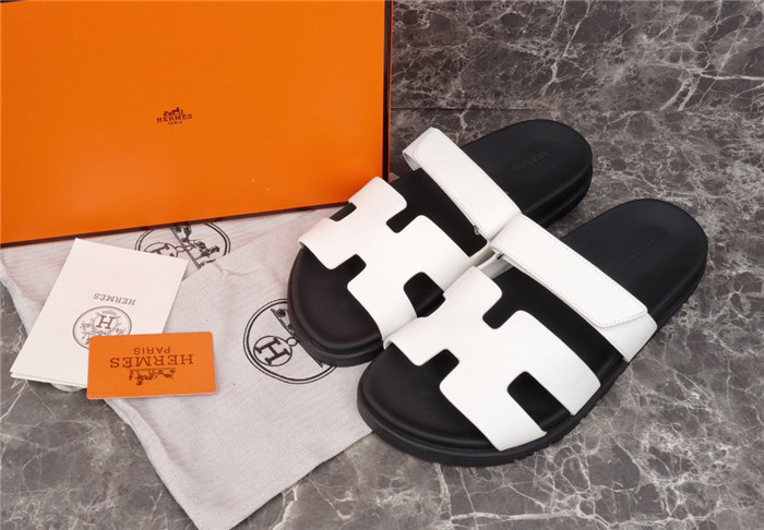 herme* sandal h75