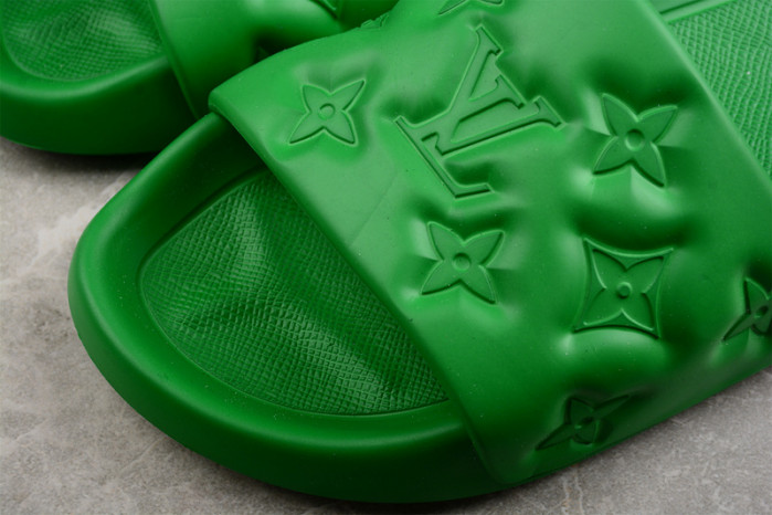 l&v slipper green16