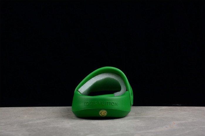 l&v slipper green16