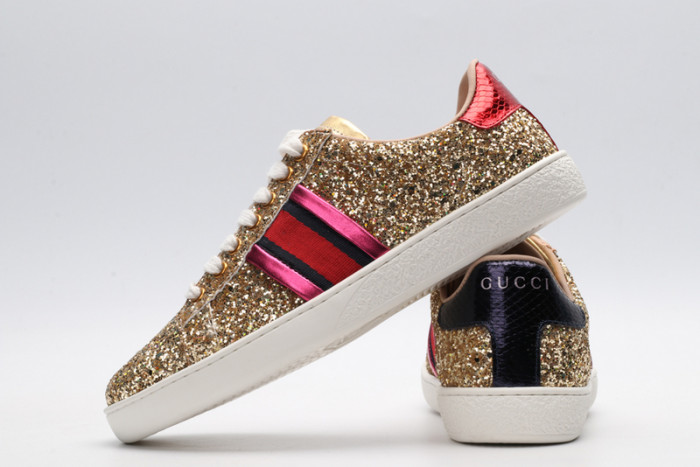 G*u*i* trainer sneaker74