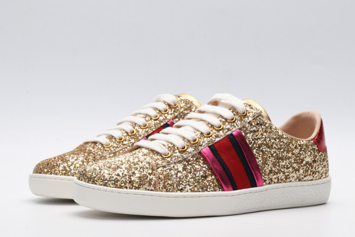 G*u*i* trainer sneaker74