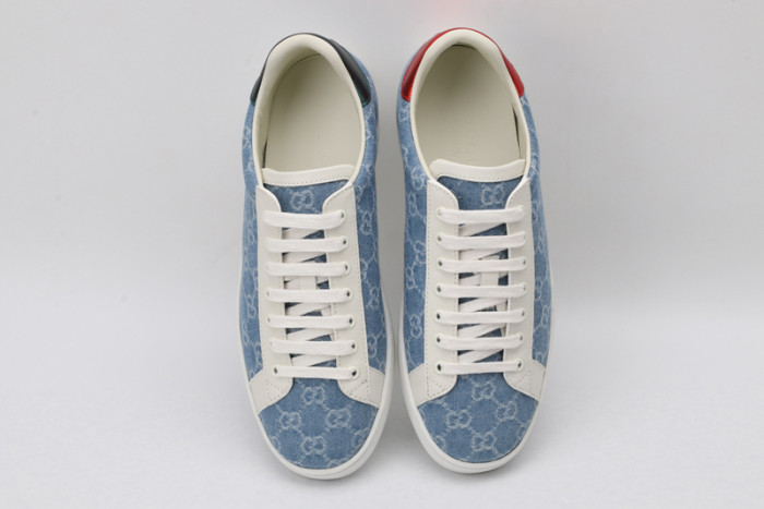 G*u*i* trainer sneaker77
