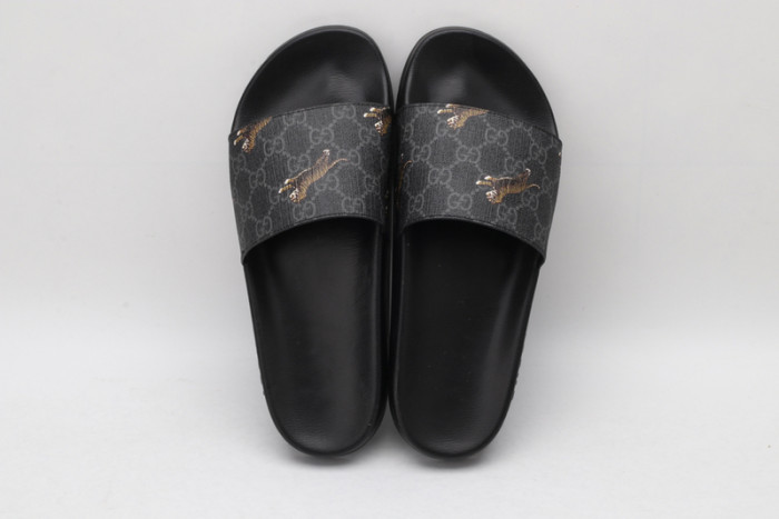 G*u*i* sandal52