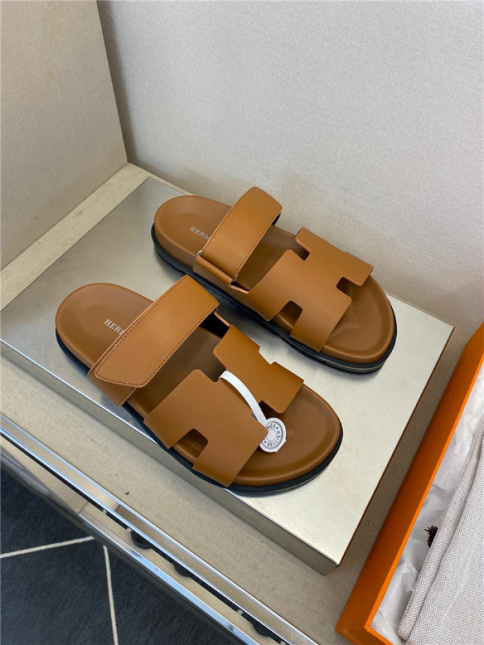 herme* sandal h65