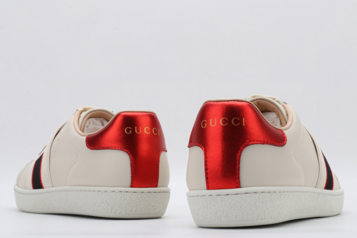 G*u*i* trainer sneaker47