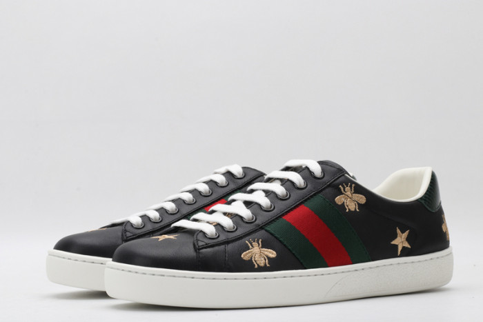 G*u*i* trainer sneaker50