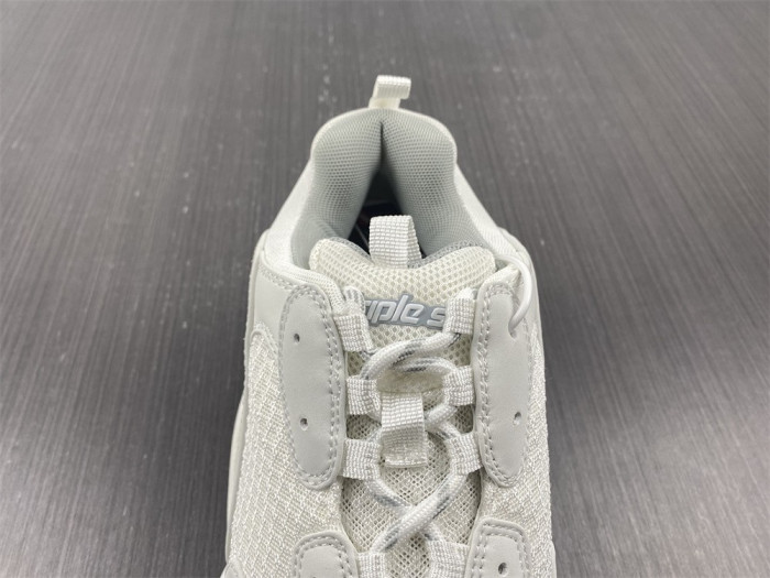 triples trainer sneakers 2000047