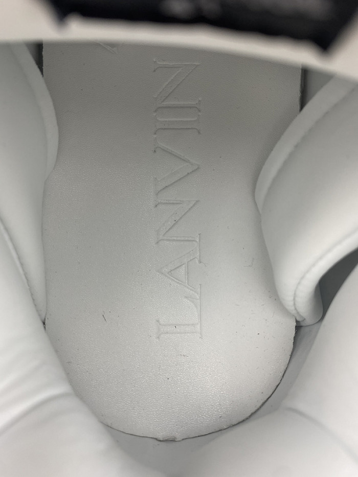 lavin sneaker43