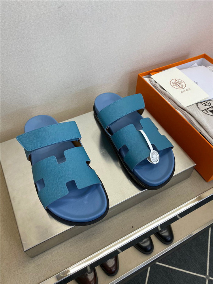 herme* sandal h61