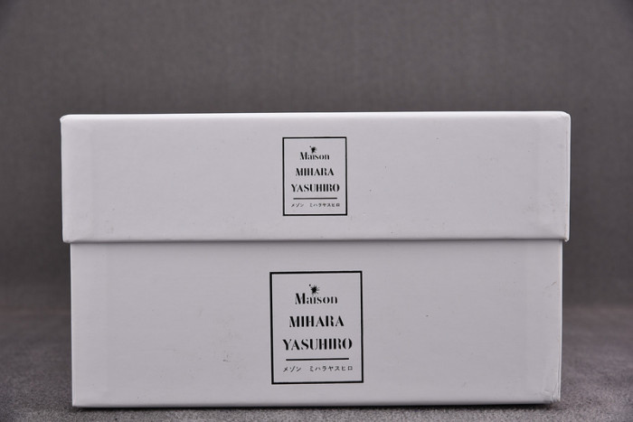 mihara yasuhiro a06fw702
