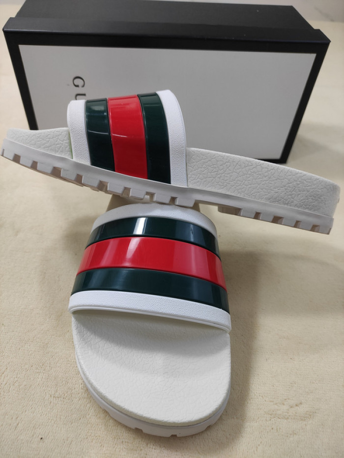G*u*i* sandal88