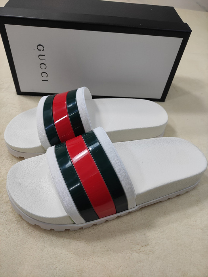 G*u*i* sandal88