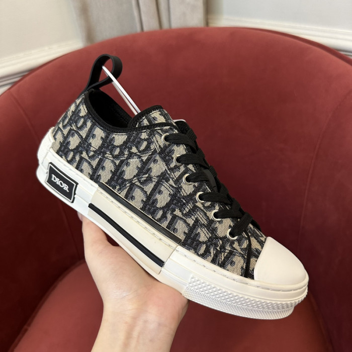 DIO* SNEAKERS B30 T0000-222