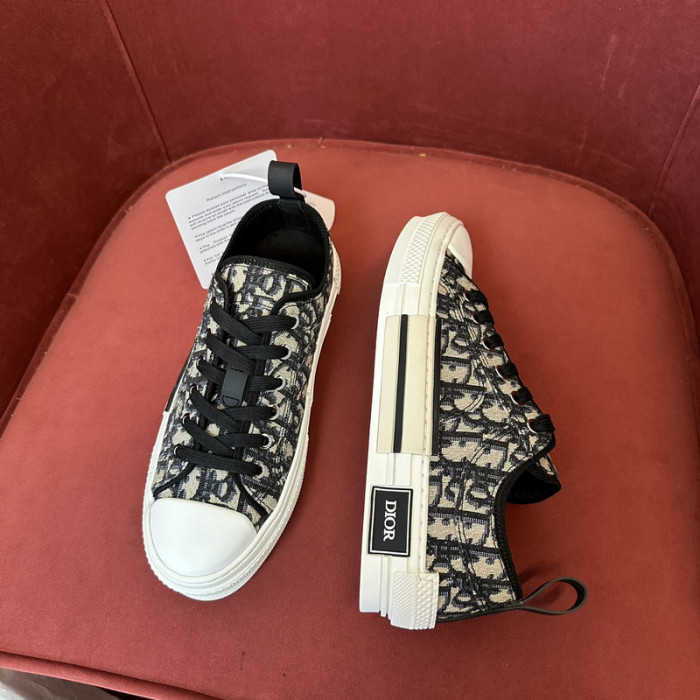 DIO* SNEAKERS B30 T0000-222