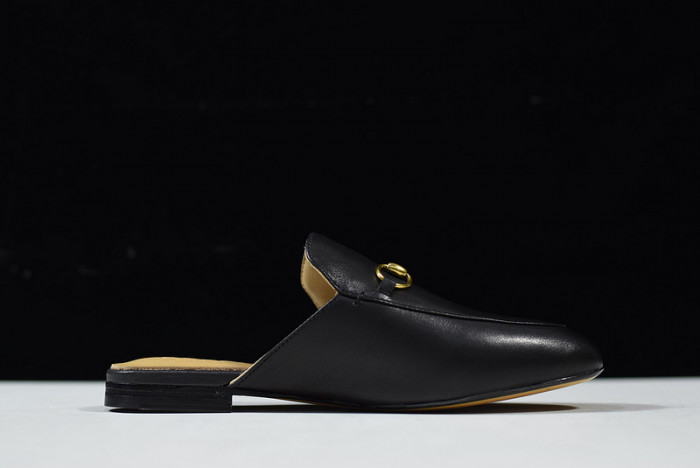 G*u*i* sandal86