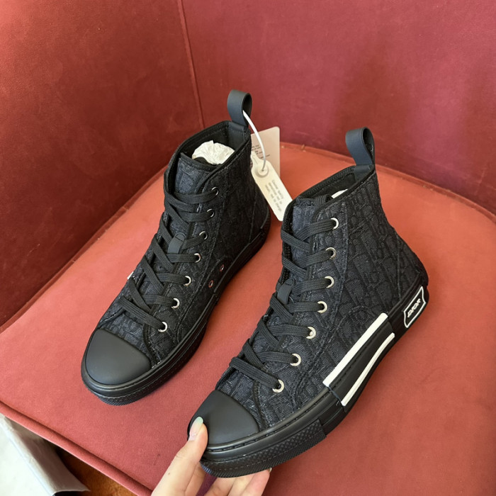 DIO* SNEAKERS B30 T0000-219
