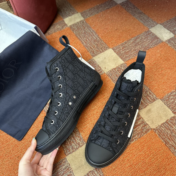 DIO* SNEAKERS B30 T0000-219