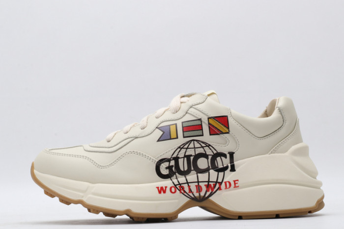 G*u*i* trainer sneaker12