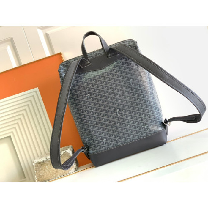 G0yard bag 26