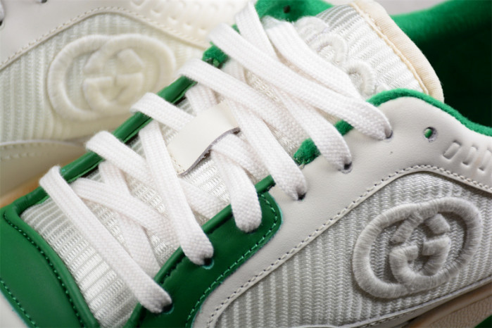 G*u*i* trainer sneaker 102