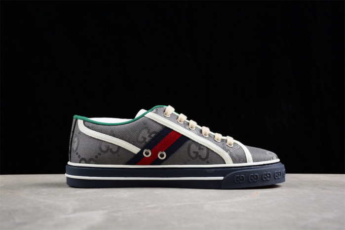 G*u*i* trainer sneaker 112