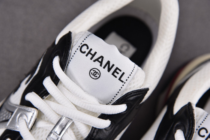 chane* snekaers c0000015