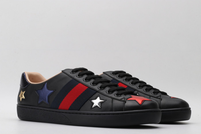 G*u*i* trainer sneaker43