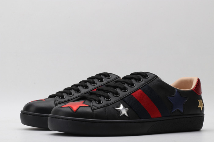 G*u*i* trainer sneaker43